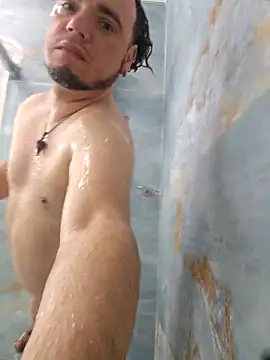 Snapshot of latinoflpr chatting on 03.01.26 latinoflpr online show from 03.01.26