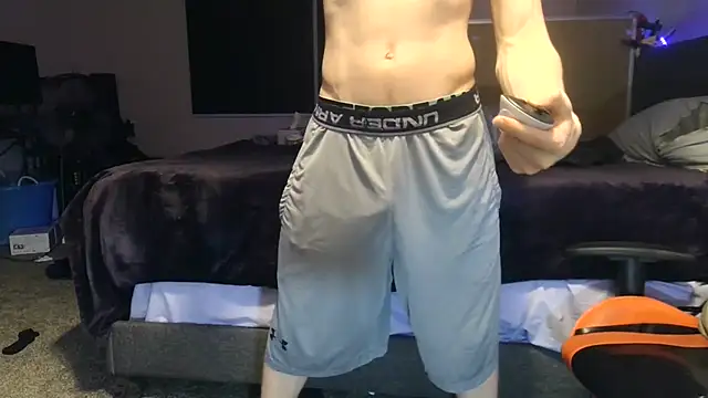 Snapshot of Dick_and_muscles chatting on 02.21.25 Dick and muscles online show from 02.21.25