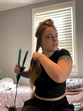 Snapshot of jaseyrae chatting on 10.04.25 jaseyrae online show from 10.04.25