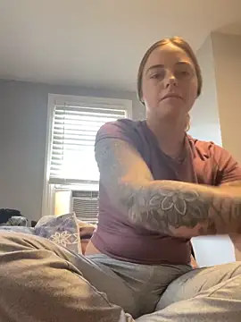 Snapshot of jaseyrae chatting on 10.12.25 jaseyrae online show from 10.12.25