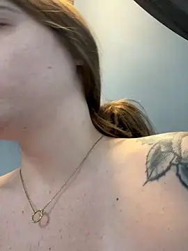 Snapshot of jaseyrae chatting on 11.02.25 jaseyrae online show from 11.02.25