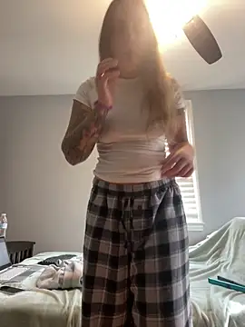 Snapshot of jaseyrae chatting on 11.05.25 jaseyrae online show from 11.05.25