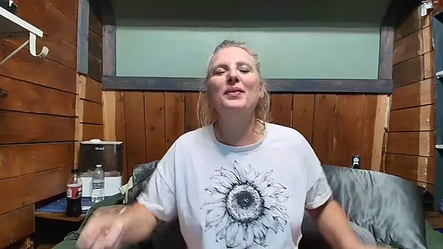 lisaxlovexxx online show from 05.12.26