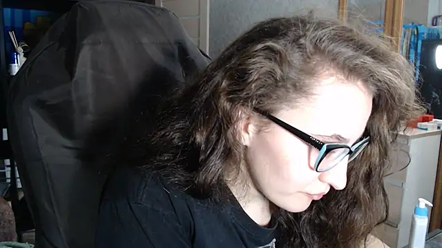 AnKey Rayah online show from 12.03.24