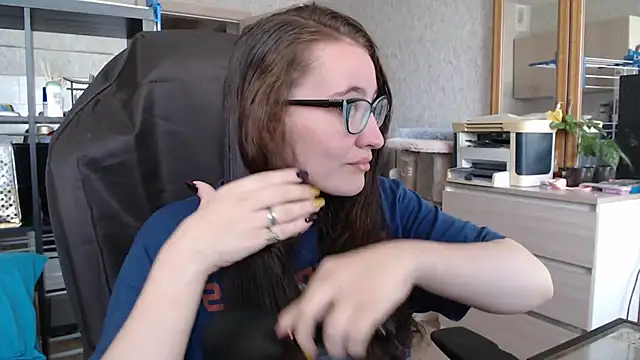 AnKey Rayah online show from 12.18.24