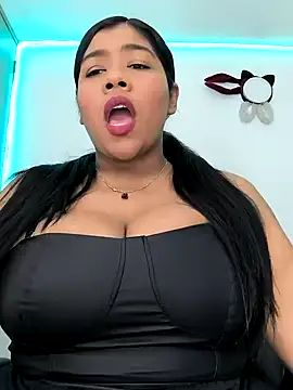 paola091 online show from 01.28.25