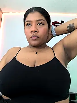 paola091 online show from 02.19.25