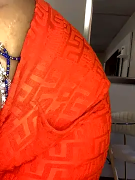 CurvyDesire1 online show from 10.29.25