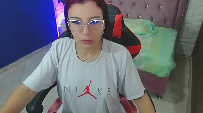 annyfischer online show from 12.29.24