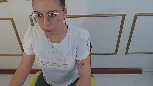 annyfischer online show from 03.14.25