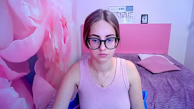 AliceAdams online show from 12.09.24