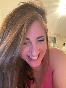 PreciousKittyXO online show from 12.04.24