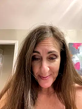 PreciousKittyXO online show from 09.18.25