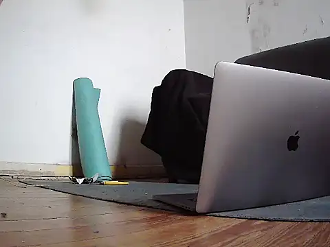 Snapshot of seoulsat@xh chatting on 10.17.25 seoulsatxh online show from 10.17.25