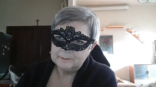 Snapshot of simona60 chatting on 01.29.25 simona60 online show from 01.29.25