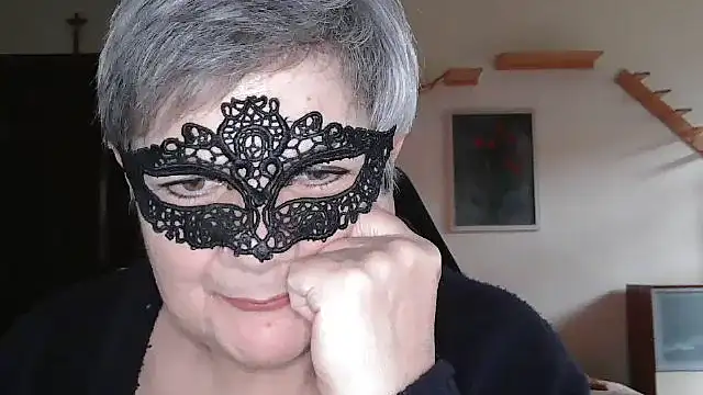 Snapshot of simona60 chatting on 02.12.25 simona60 online show from 02.12.25