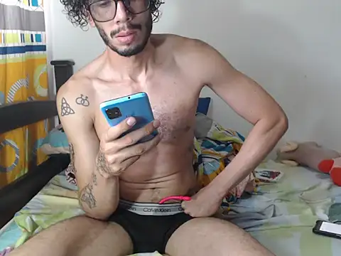 alisterxxx online show from 10.23.25