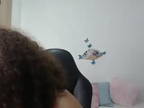 BustyMilf  online show from 01.10.25