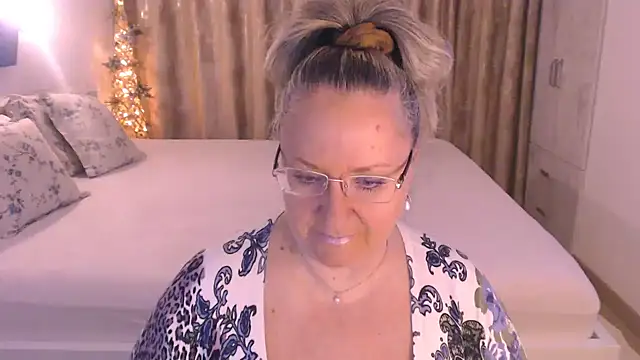 Raisshy online show from 11.27.25