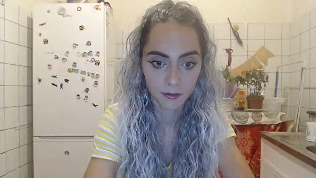 Snapshot of jessystarr chatting on 09.09.25 jessystarr online show from 09.09.25