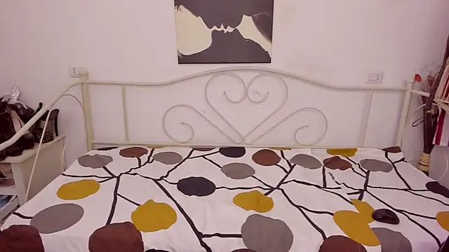 Snapshot of jessystarr chatting on 10.02.25 jessystarr online show from 10.02.25