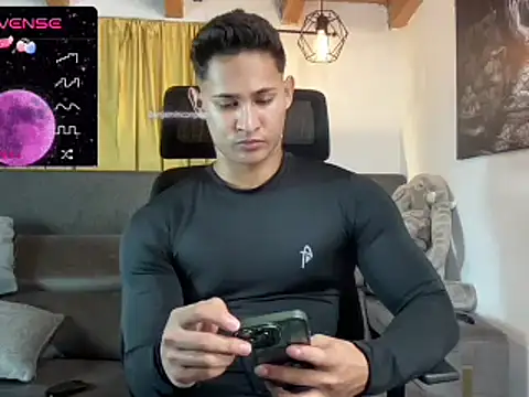 Snapshot of BenjaminCooperk chatting on 02.26.25 BenjaminCooperk online show from 02.26.25