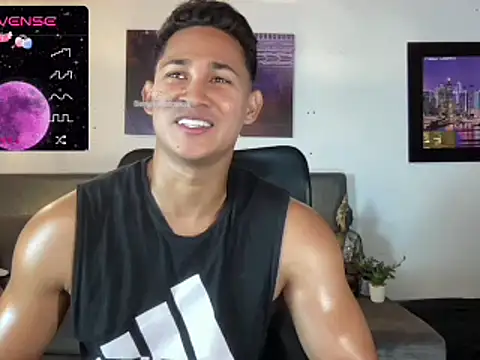 Snapshot of BenjaminCooperk chatting on 03.08.25 BenjaminCooperk online show from 03.08.25