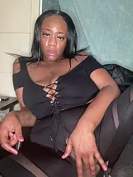 Snapshot of AlexaTheSlut chatting on 12.22.24 AlexaTheSlut online show from 12.22.24