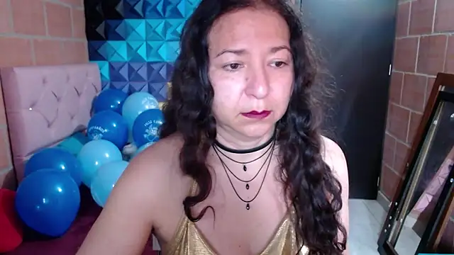 katifoxx online show from 12.23.24