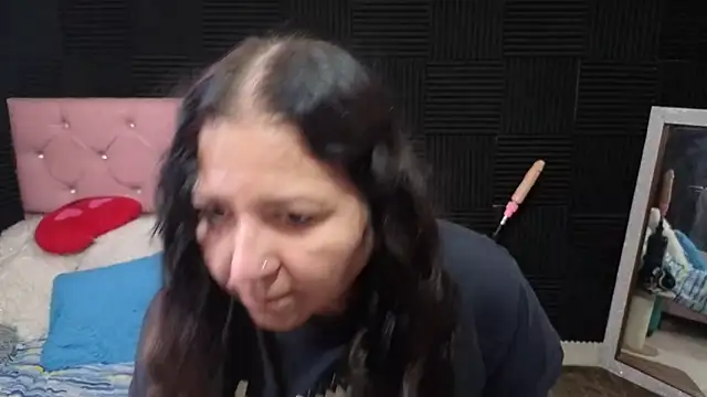 katifoxx online show from 04.12.26