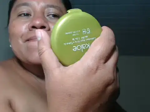 Snapshot of adrixxx38 chatting on 03.10.25 adrixxx38 online show from 03.10.25