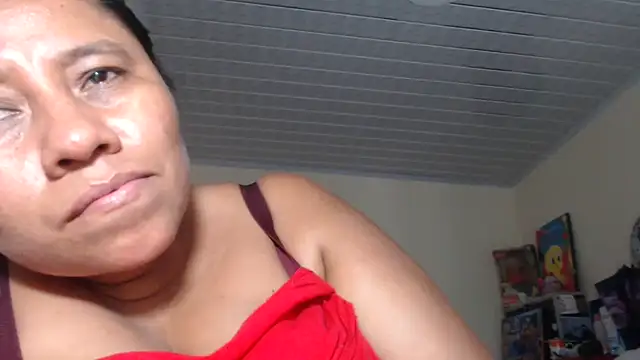 Snapshot of adrixxx38 chatting on 10.16.25 adrixxx38 online show from 10.16.25