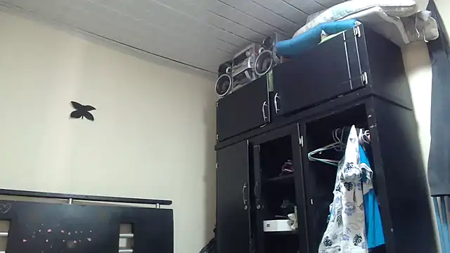 adrixxx38 online show from 05.21.26