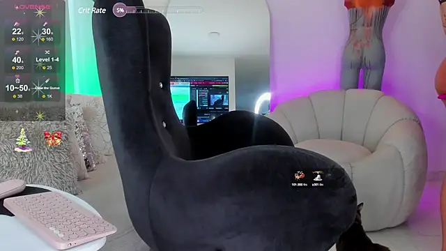 Angel Peach online show from 12.04.24