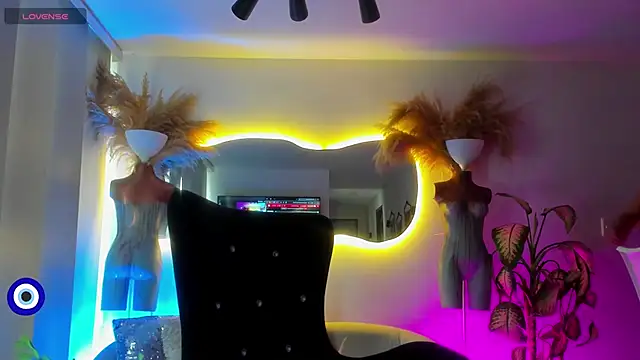 Angel Peach online show from 10.08.25