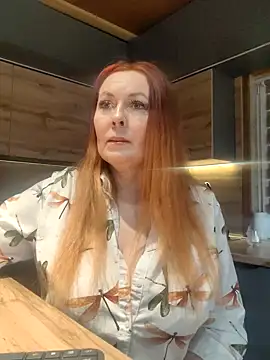 Snapshot of FreeMyFire chatting on 03.20.25 FreeMyFire online show from 03.20.25