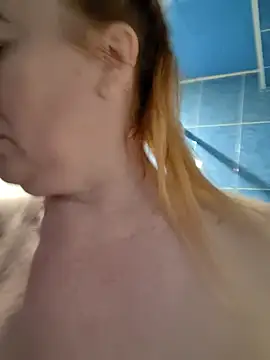 Snapshot of FreeMyFire chatting on 09.09.25 FreeMyFire online show from 09.09.25