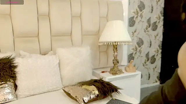 zarahdivousi online show from 09.25.25