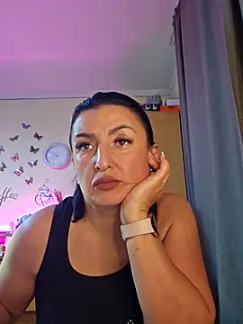 Hotangel75 online show from 10.29.25