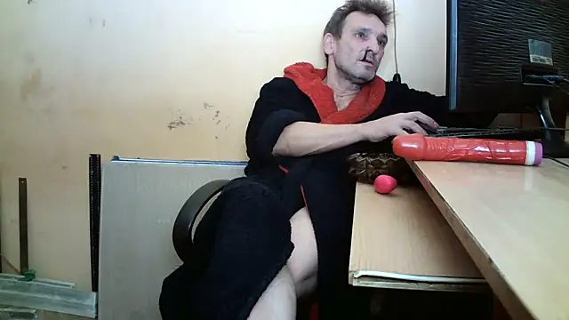 dundyFocus online show from 11.26.25