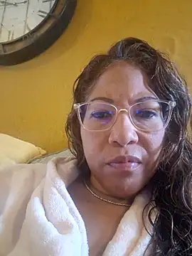 mila38 online show from 10.21.25