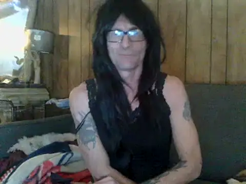 Snapshot of Ryoko_Momoko chatting on 02.24.25 Ryoko Momoko online show from 02.24.25