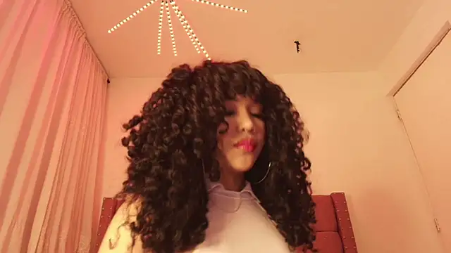 Snapshot of kathleen_brown chatting on 10.01.25 kathleen brown online show from 10.01.25