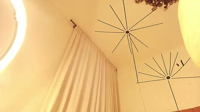 Snapshot of kathleen_brown chatting on 10.27.25 kathleen brown online show from 10.27.25