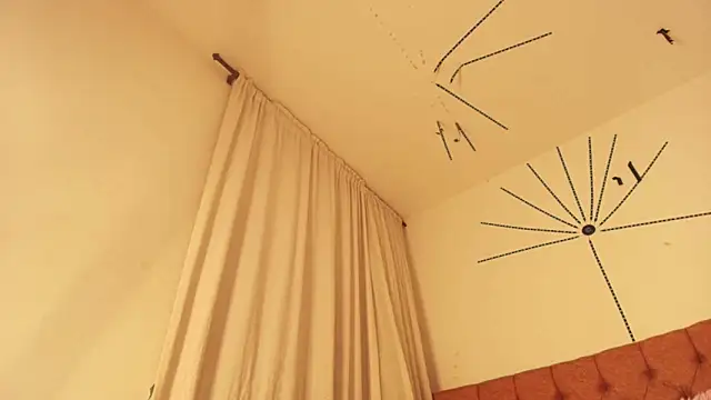 Snapshot of kathleen_brown chatting on 11.01.25 kathleen brown online show from 11.01.25