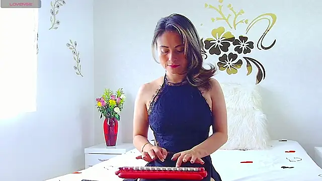MarcelaFlores online show from 07.01.26