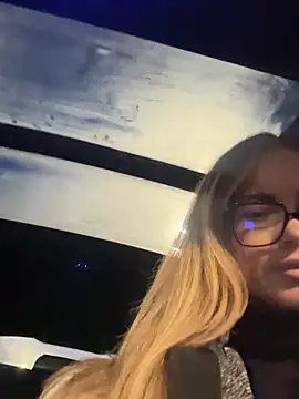 Etwas neugierig online show from 01.31.25