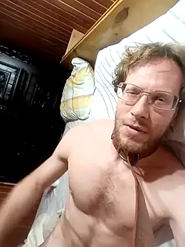 Snapshot of yatshen chatting on 02.22.26 yatshen online show from 02.22.26