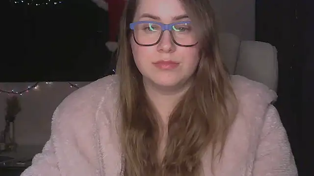 SeasonalSomeone online show from 01.10.26