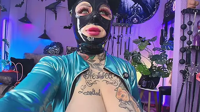fetishkinkymeganx online show from 06.04.26